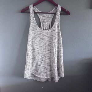 Lululemon White & Black
Racerback Tank Top - Size 12